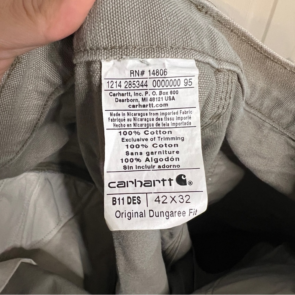 Carhartt Pants Adult 42x32 Carpenter Original Dungaree Fit Cotton B11 DES Mens - Picture 3 of 6